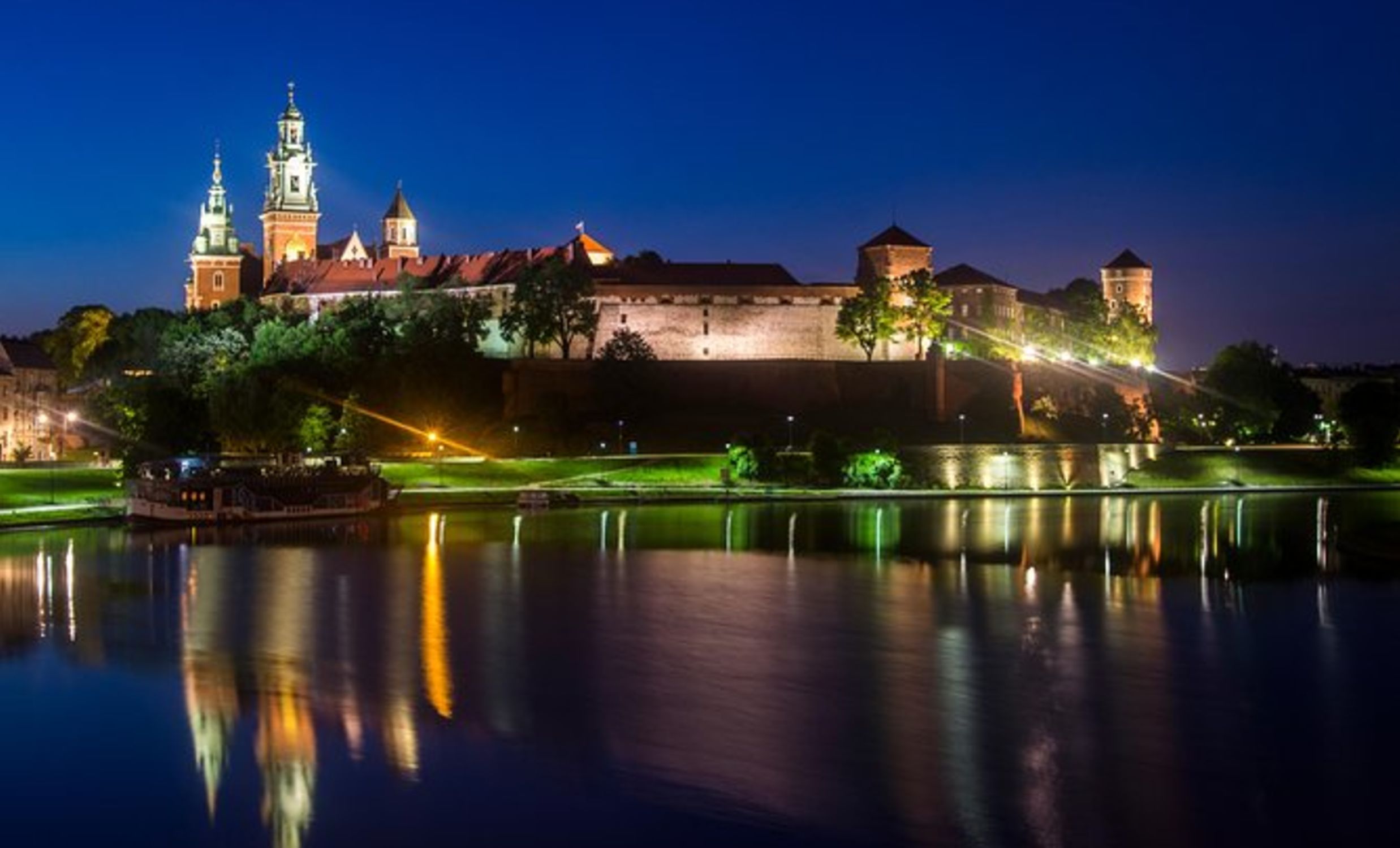 Séminaire à Cracovie Croisière de nuit au fil de la Vistule