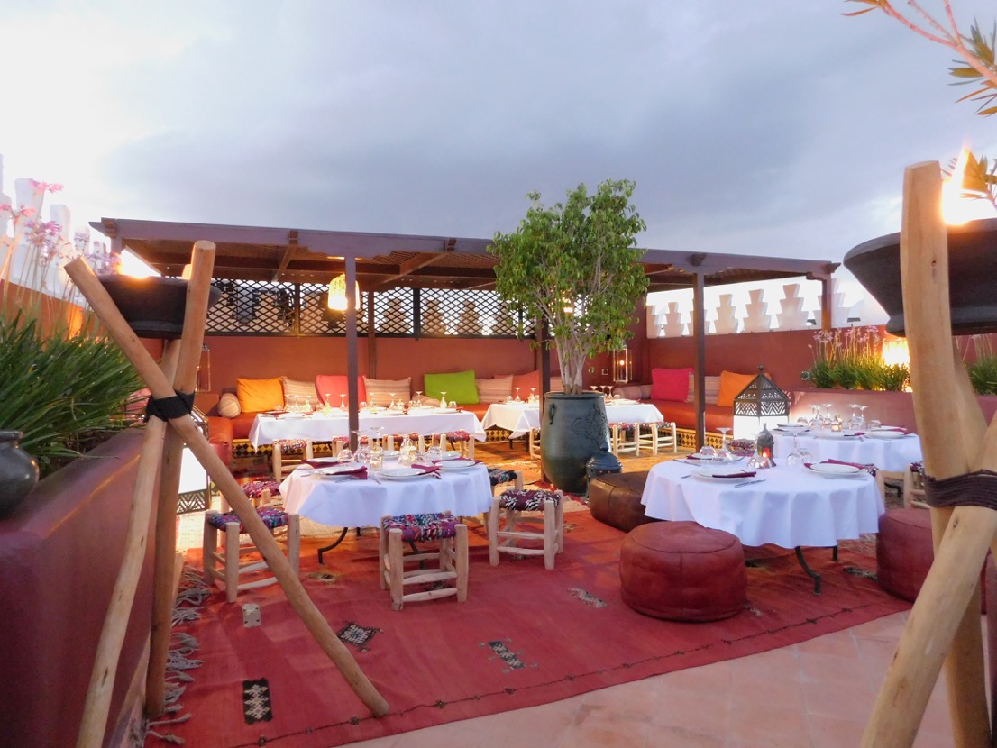 Dîner riad la perle rouge marrakech maroc terrasse