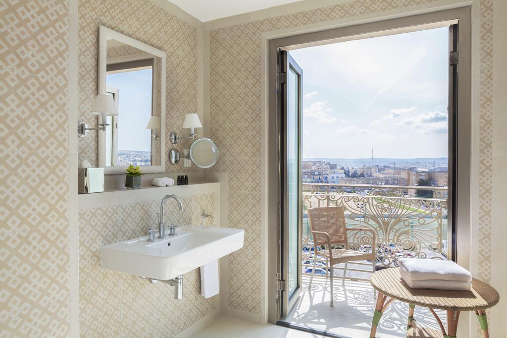 hotel phoenicia malte 