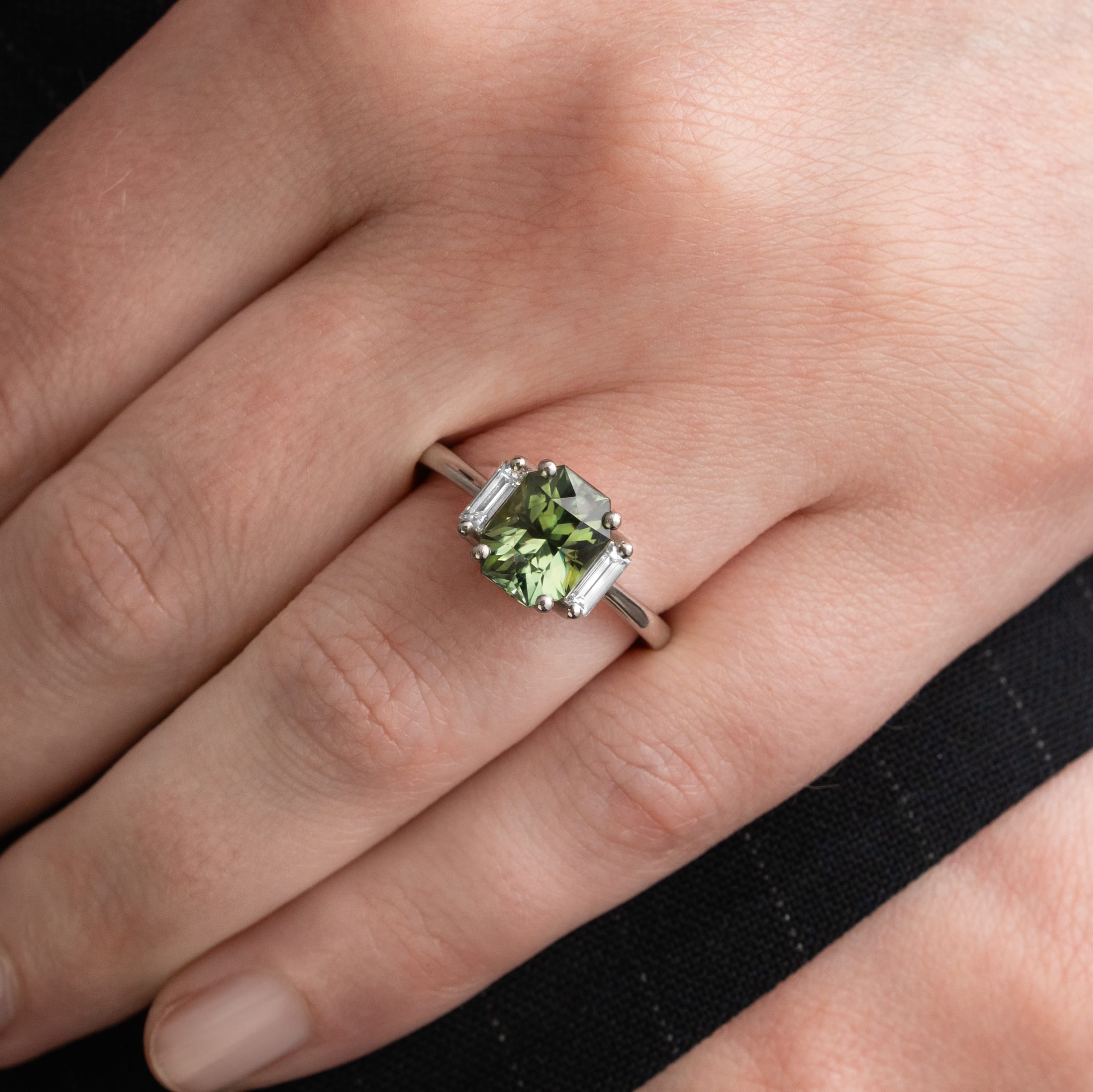 Art deco inspired green sapphire and diamond ring — 4