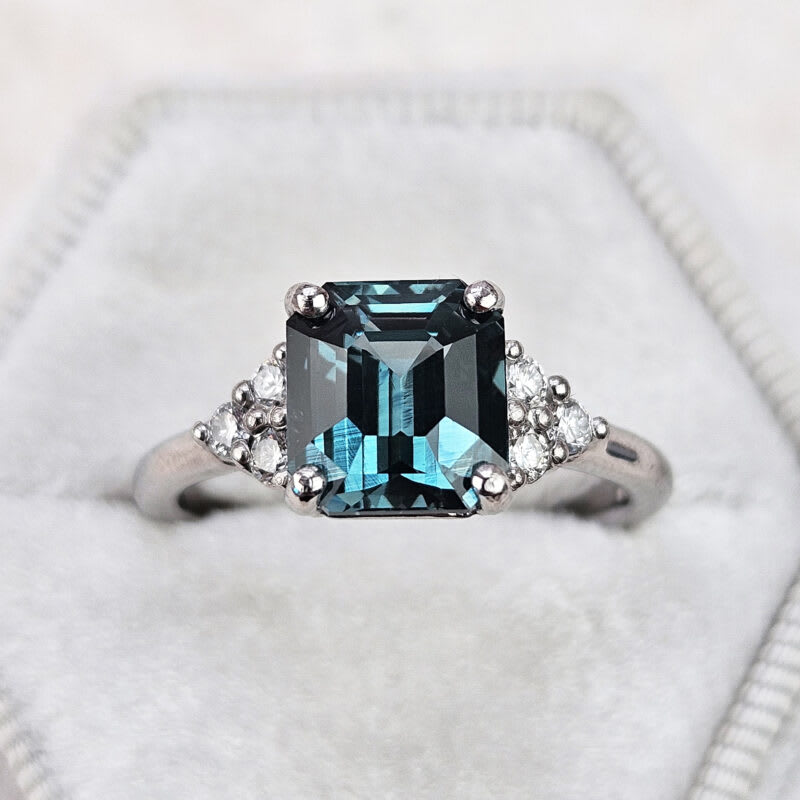 Icy teal sapphire and diamond ring in platinum — 1