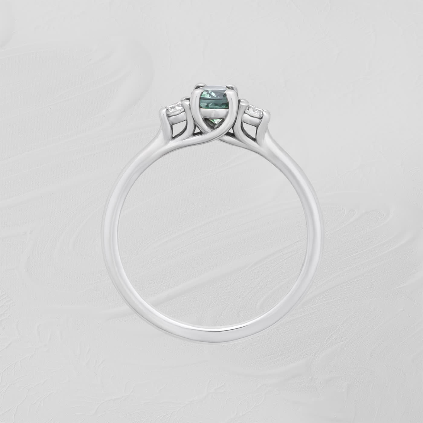 Teal sapphire and diamond ring — 3