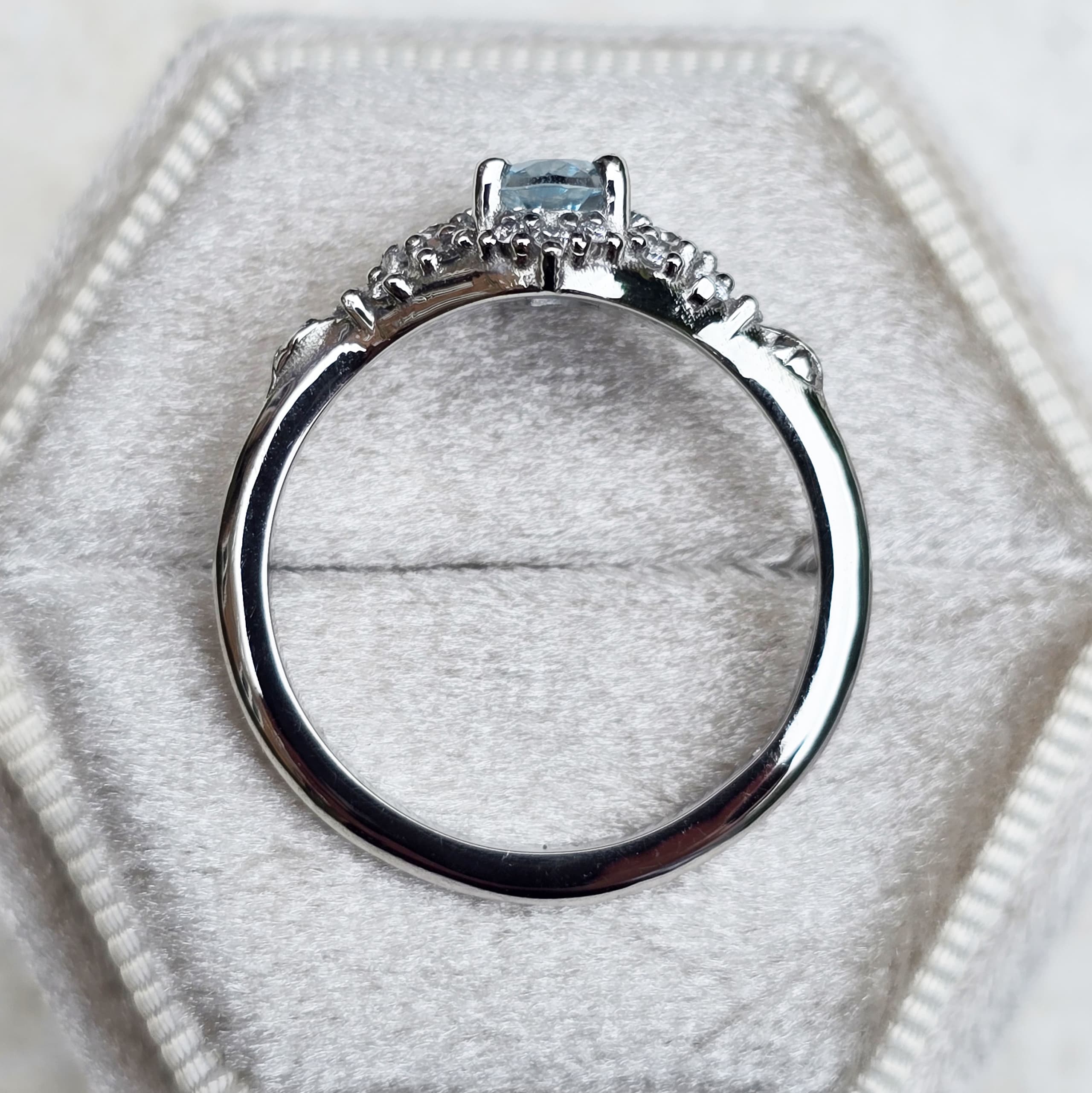 'Woodland' Aquamarine and diamond ring — 3
