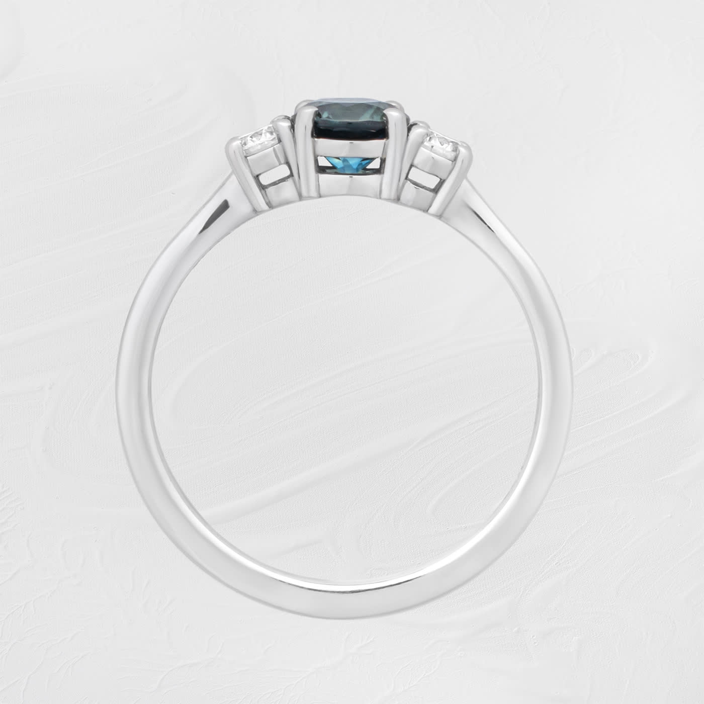 Australian deep blue sapphire and diamond ring — 3