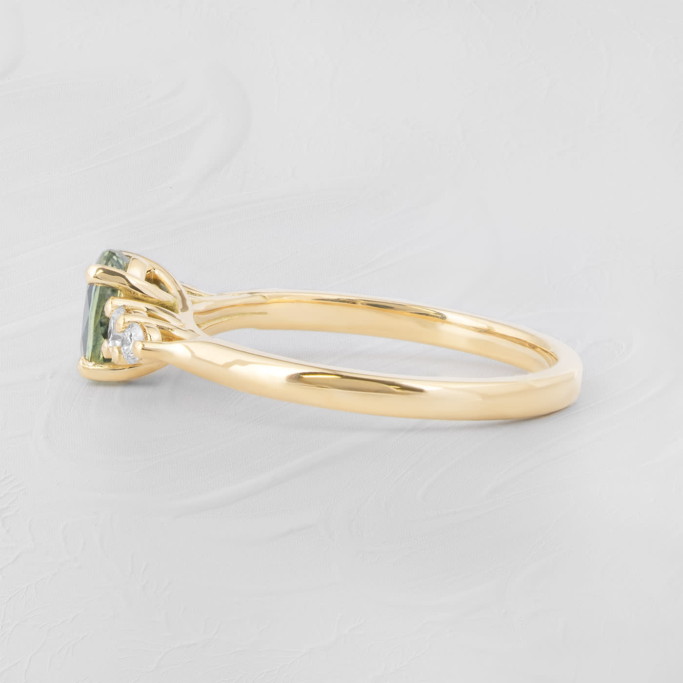Parti sapphire and diamond ring — 2