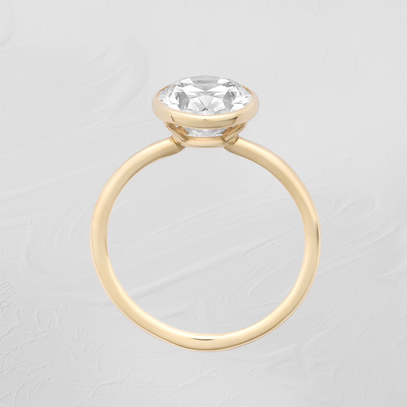 Oval lab grown diamond solitaire ring in 18ct yellow gold — 3