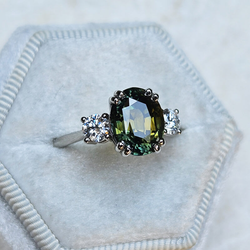 Parti sapphire and diamond trilogy ring — 4