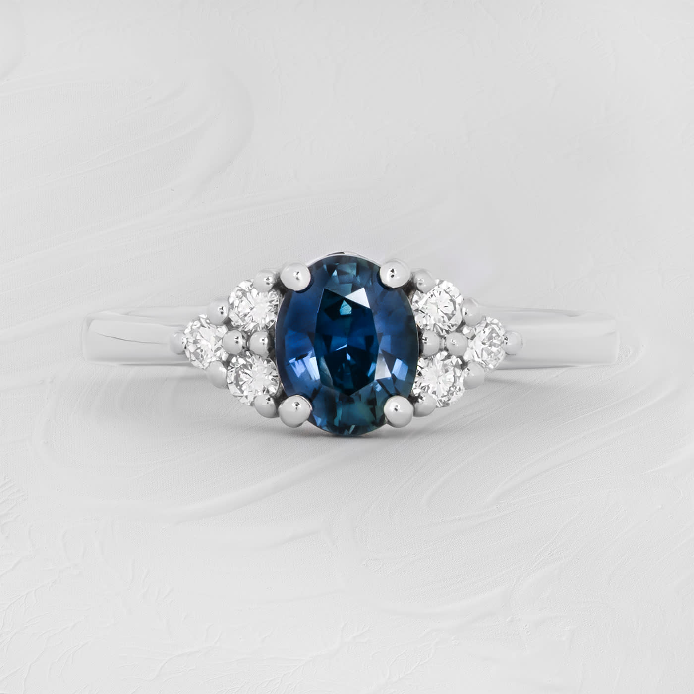 Peacock blue sapphire and diamond ring — 1