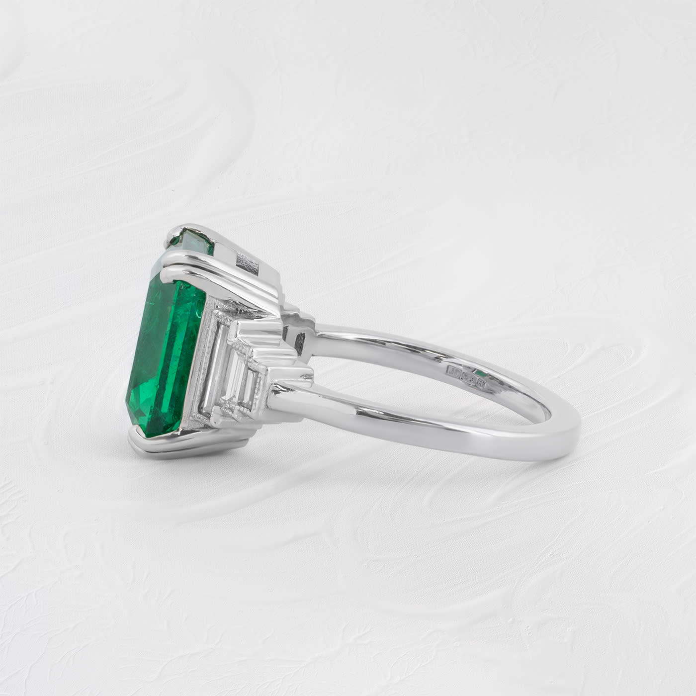 Emerald and diamond art deco inspired ring — 3
