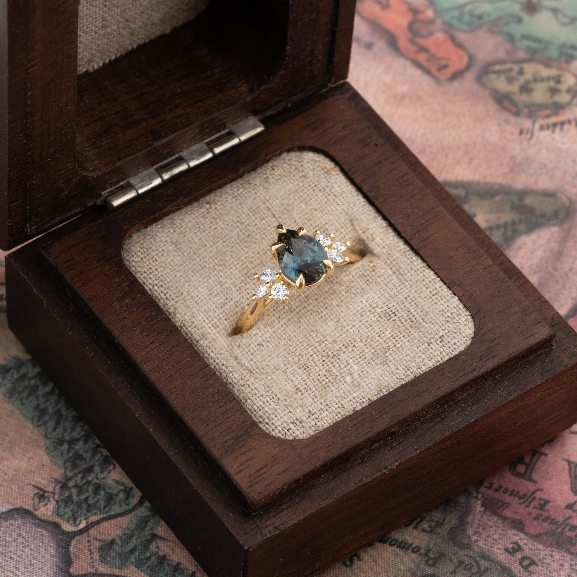 'Dawnflower' Pear sapphire and diamond ring — 2