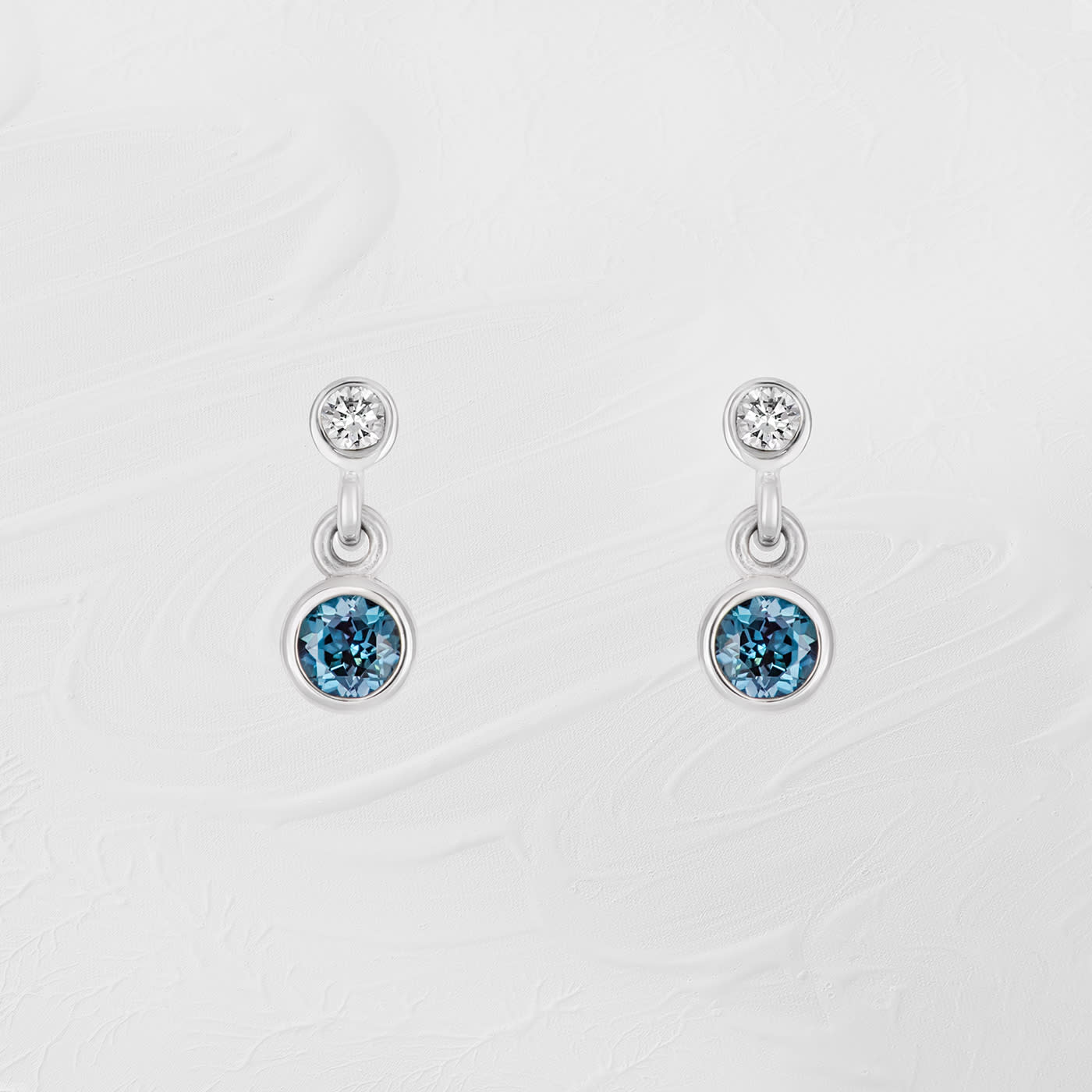 Two stone alexandrite and diamond drop earrings — 1