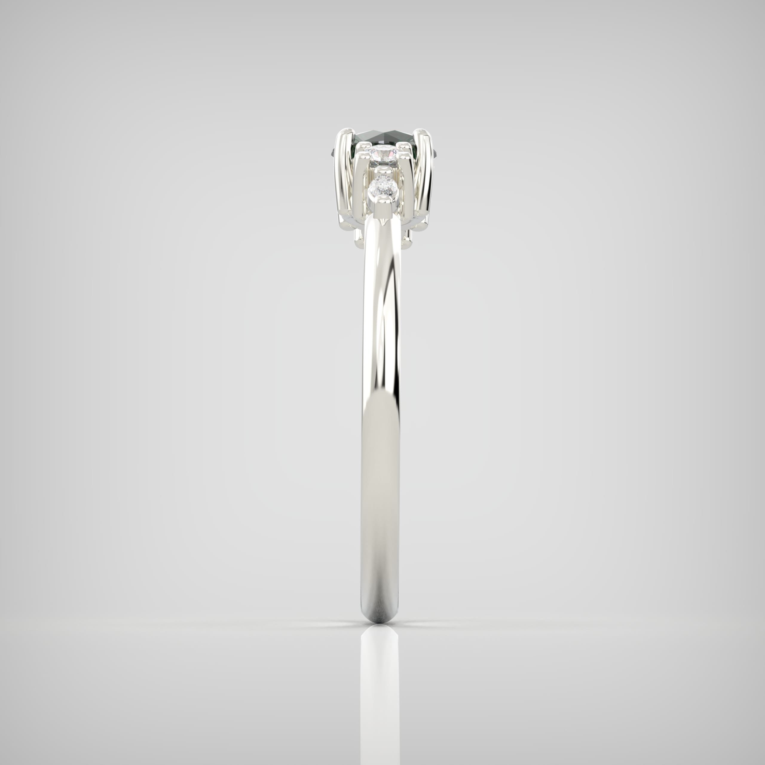'Arlet' Emerald & Diamond Ring — 5