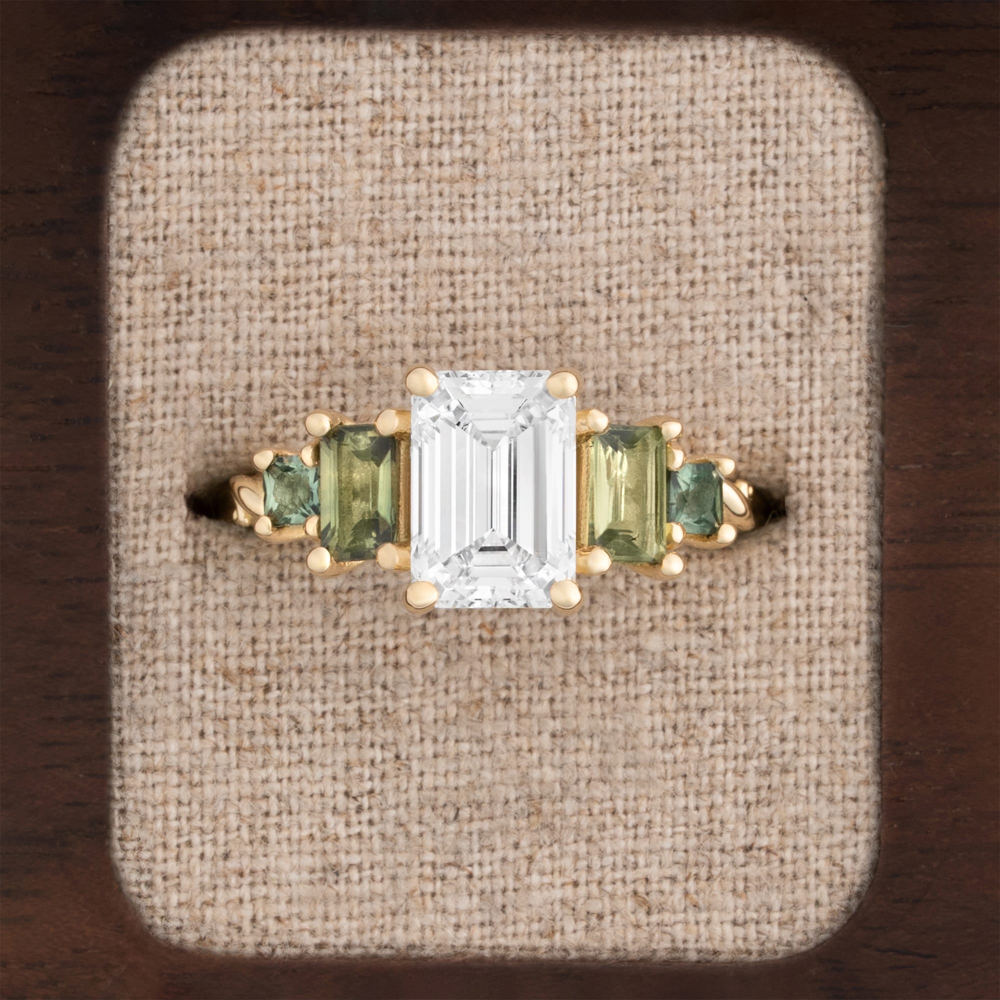 'Evermore' Diamond and sapphire ring — 1