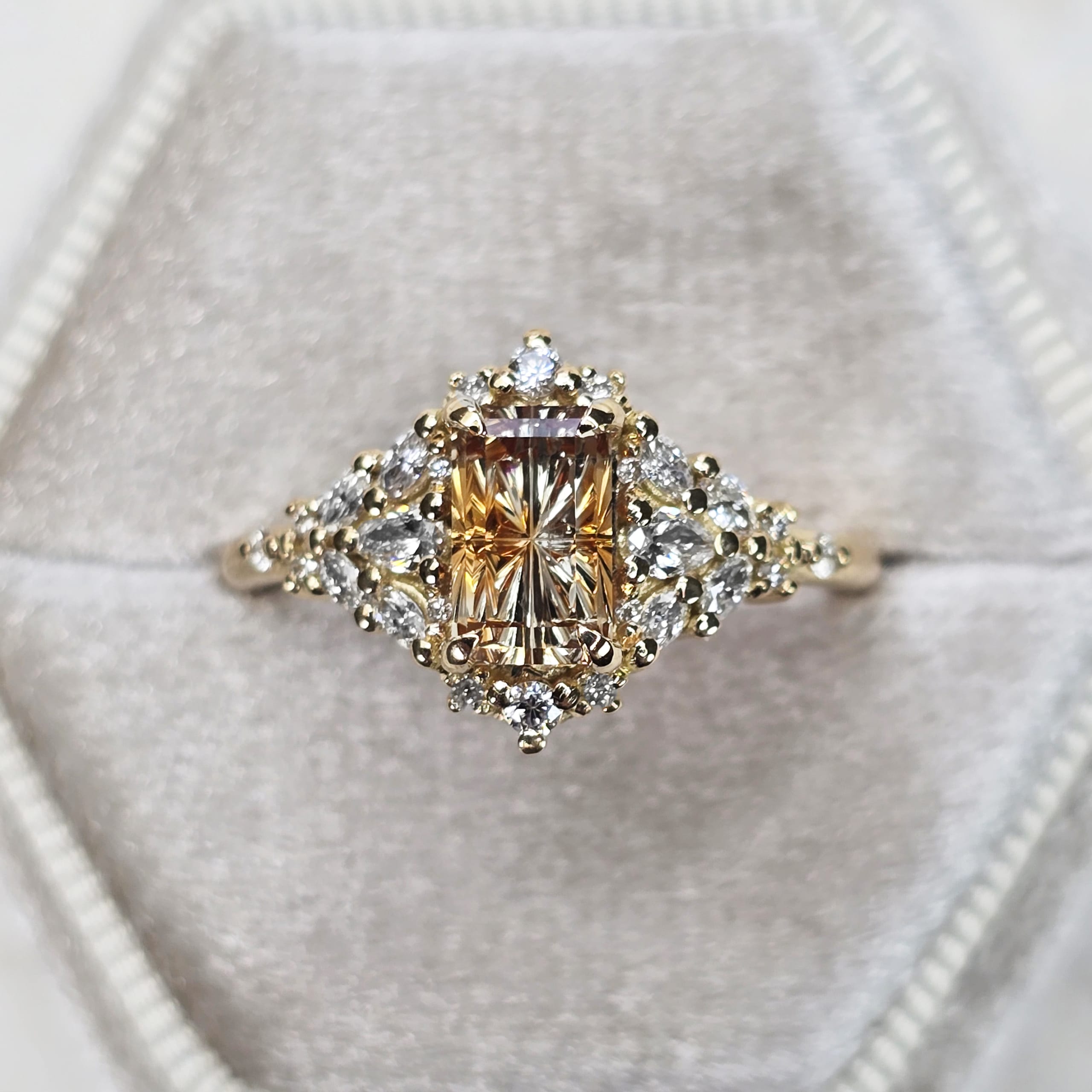 'Meadow' Parti starbrite sapphire and diamond ring — 1
