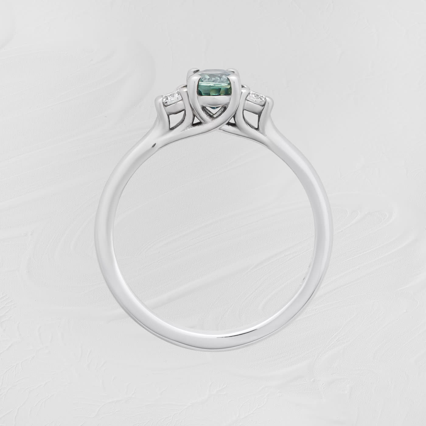 Teal sapphire and diamond ring — 3