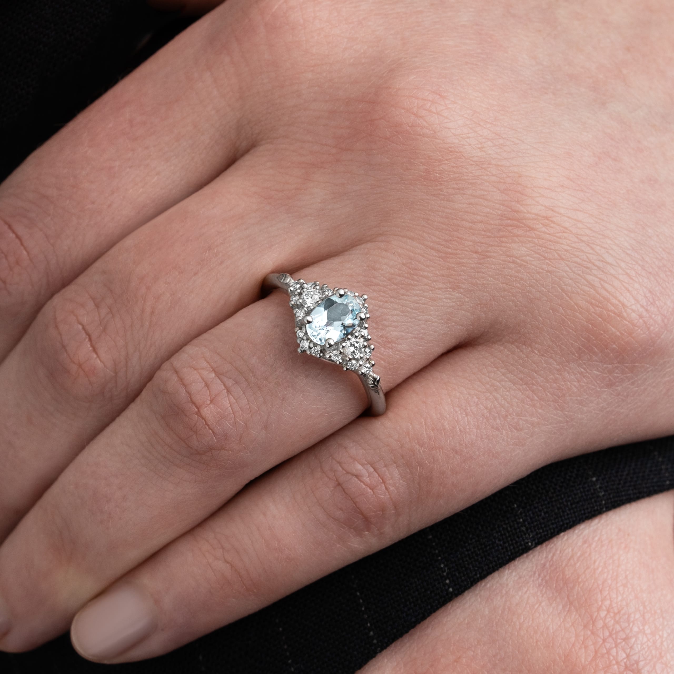 'Woodland' Aquamarine and diamond ring — 4
