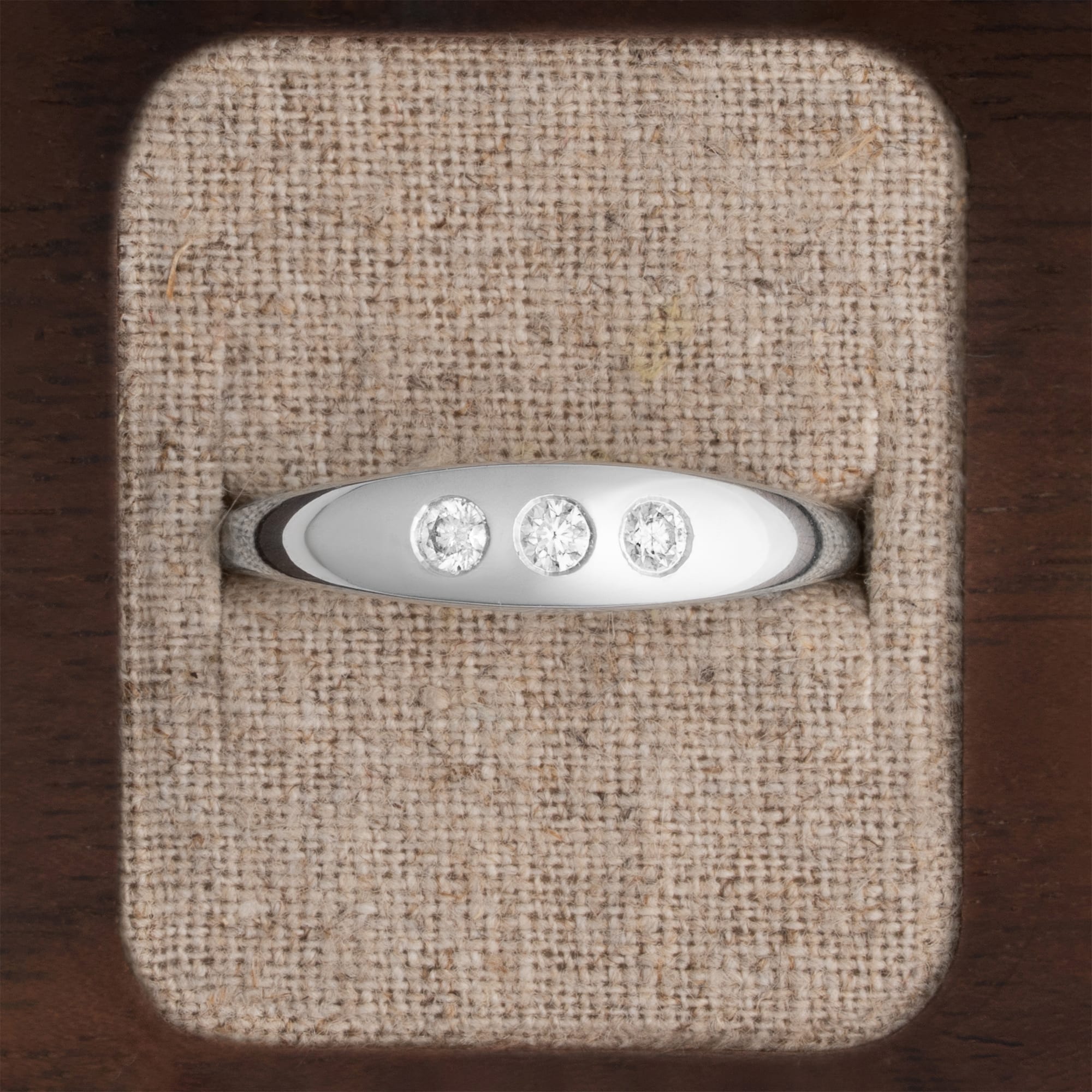 Diamond set signet ring  — 1