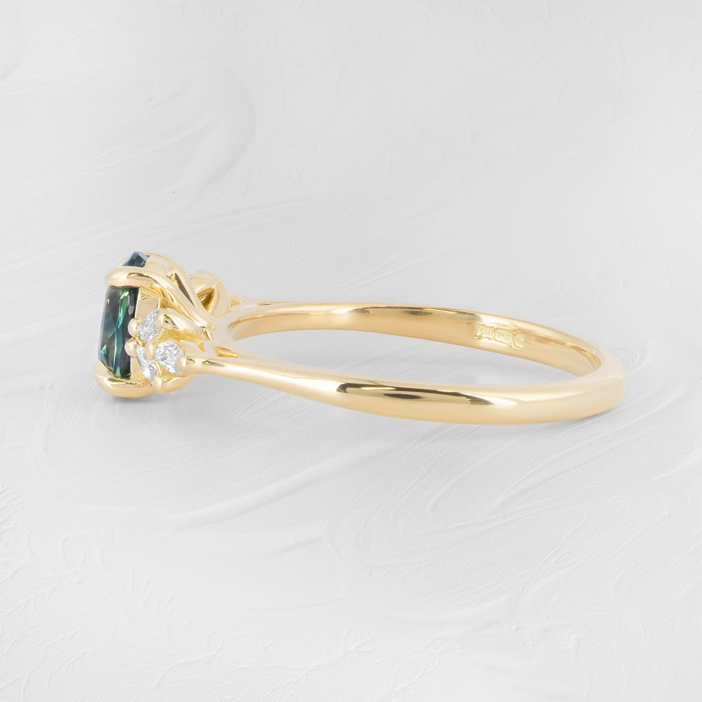Teal sapphire and diamond ring — 2