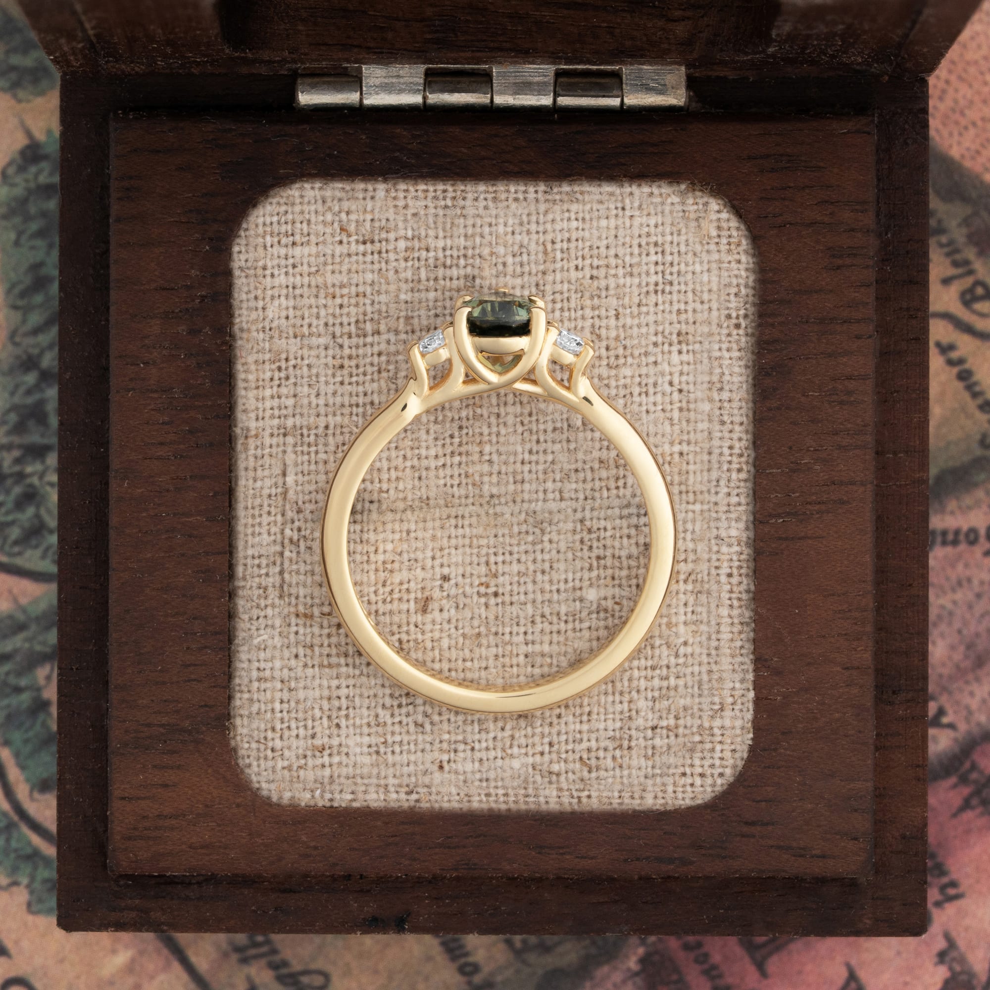 Australian parti sapphire and diamond ring  — 2
