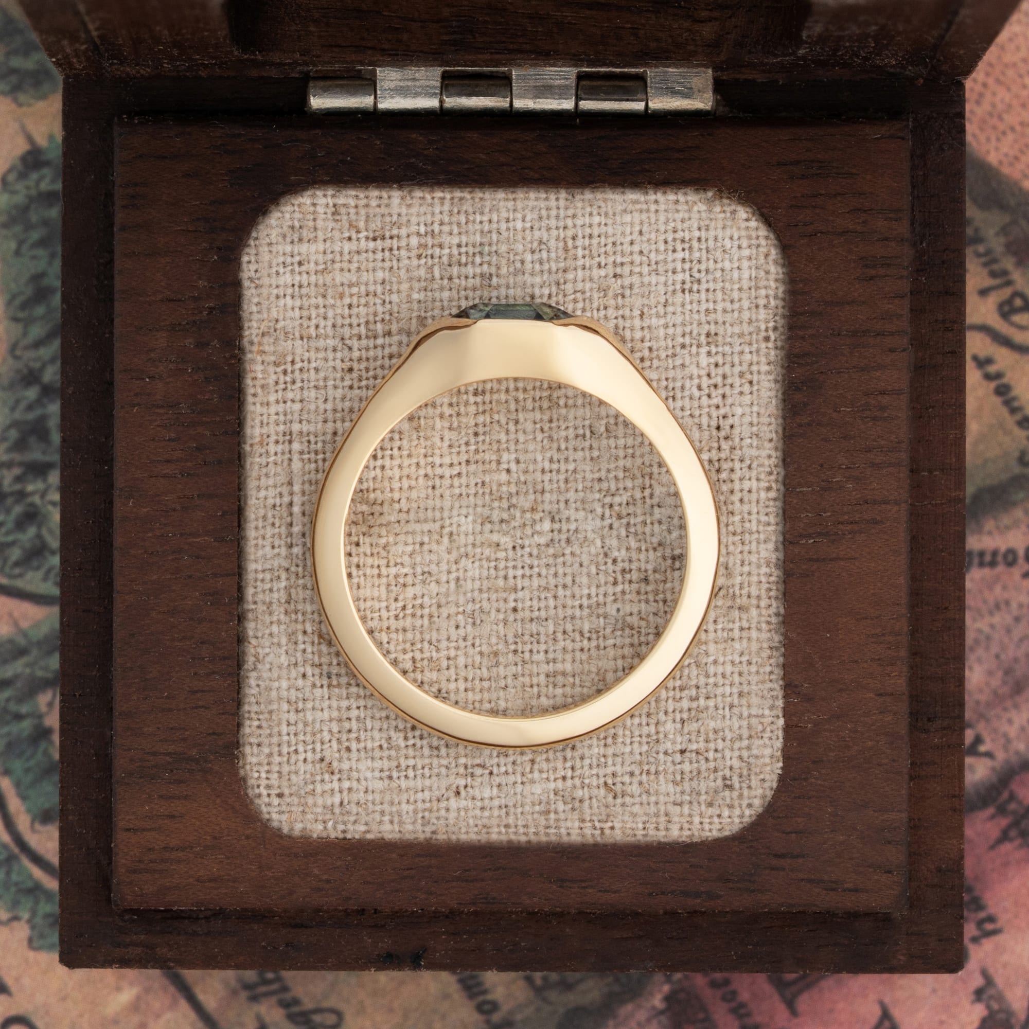 'Honeycomb' Hexagon teal sapphire ring — 3