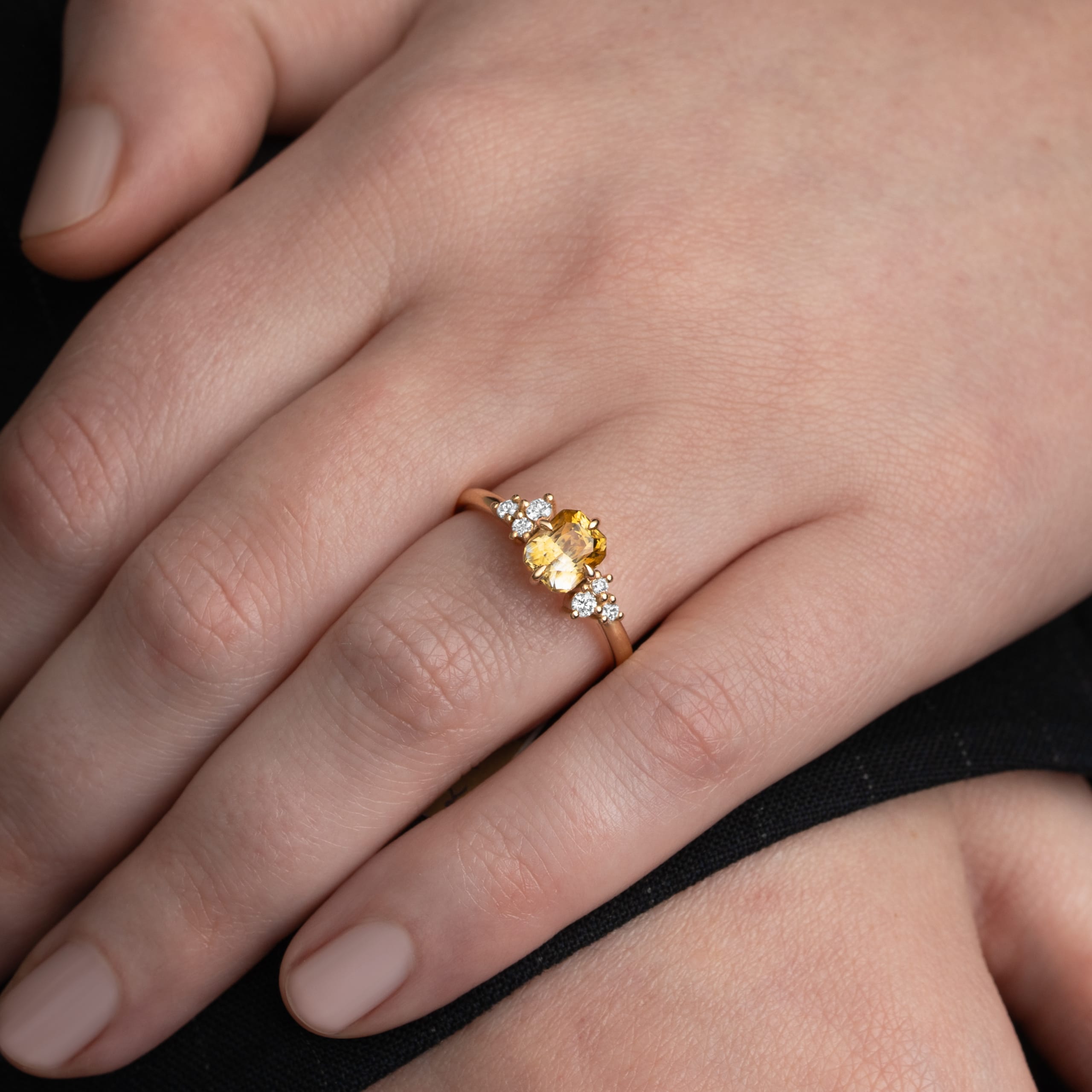 Bi colour yellow and white sapphire and diamond cluster ring — 7
