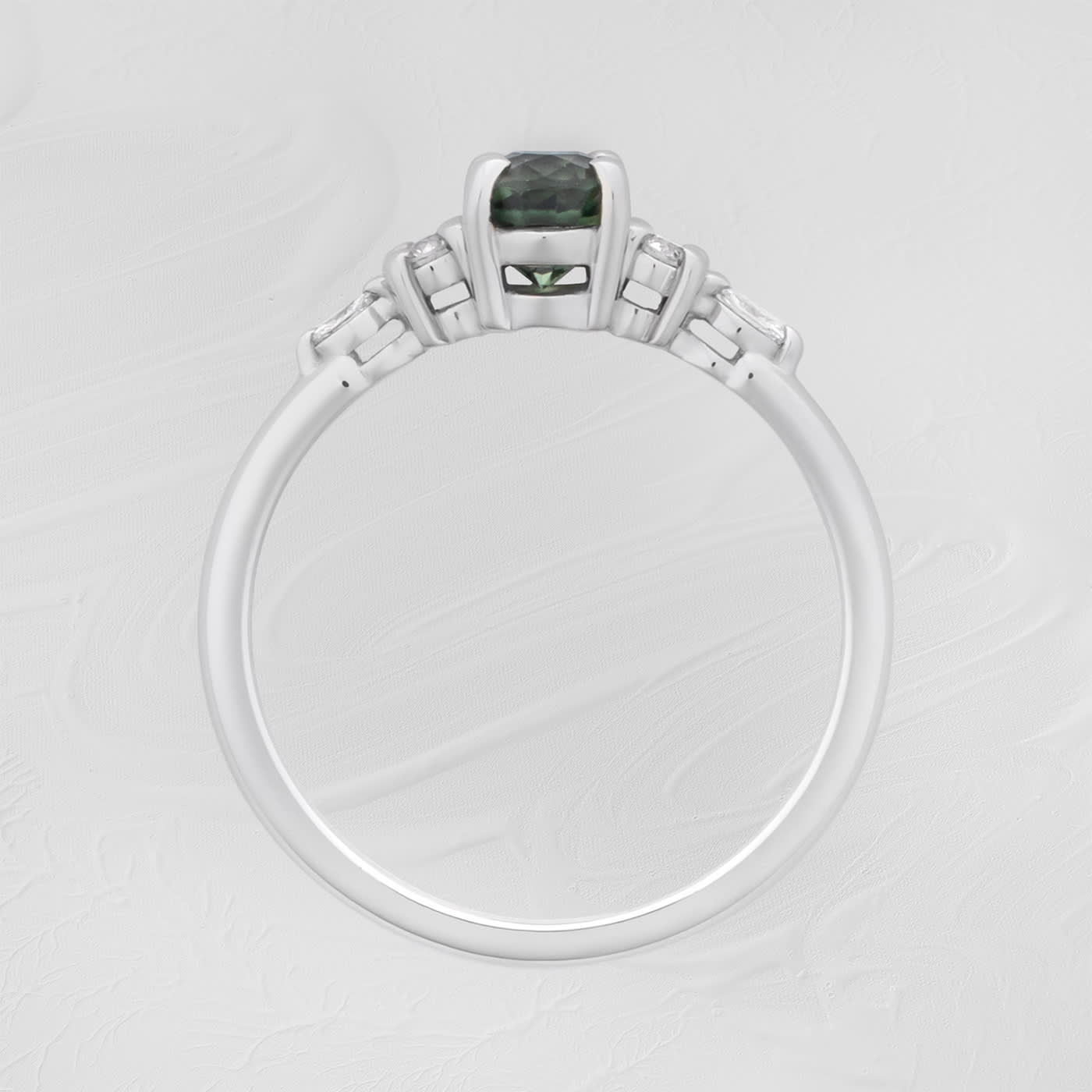 Teal sapphire and diamond ring — 3