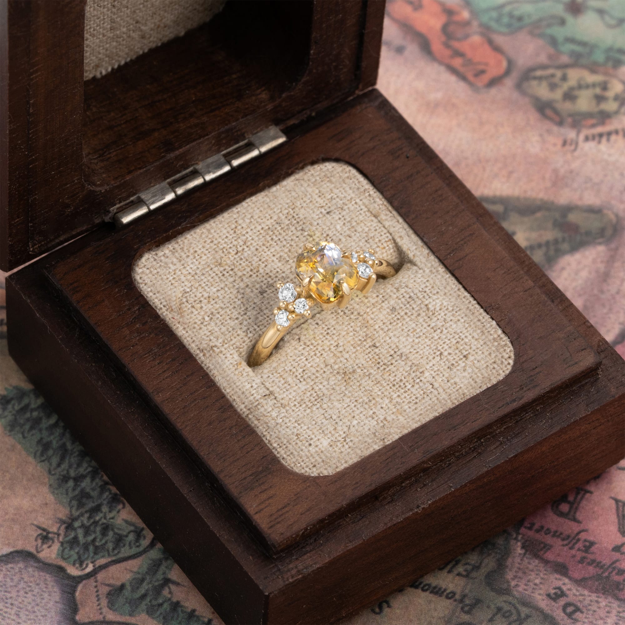 Bi colour yellow and white sapphire and diamond cluster ring — 5