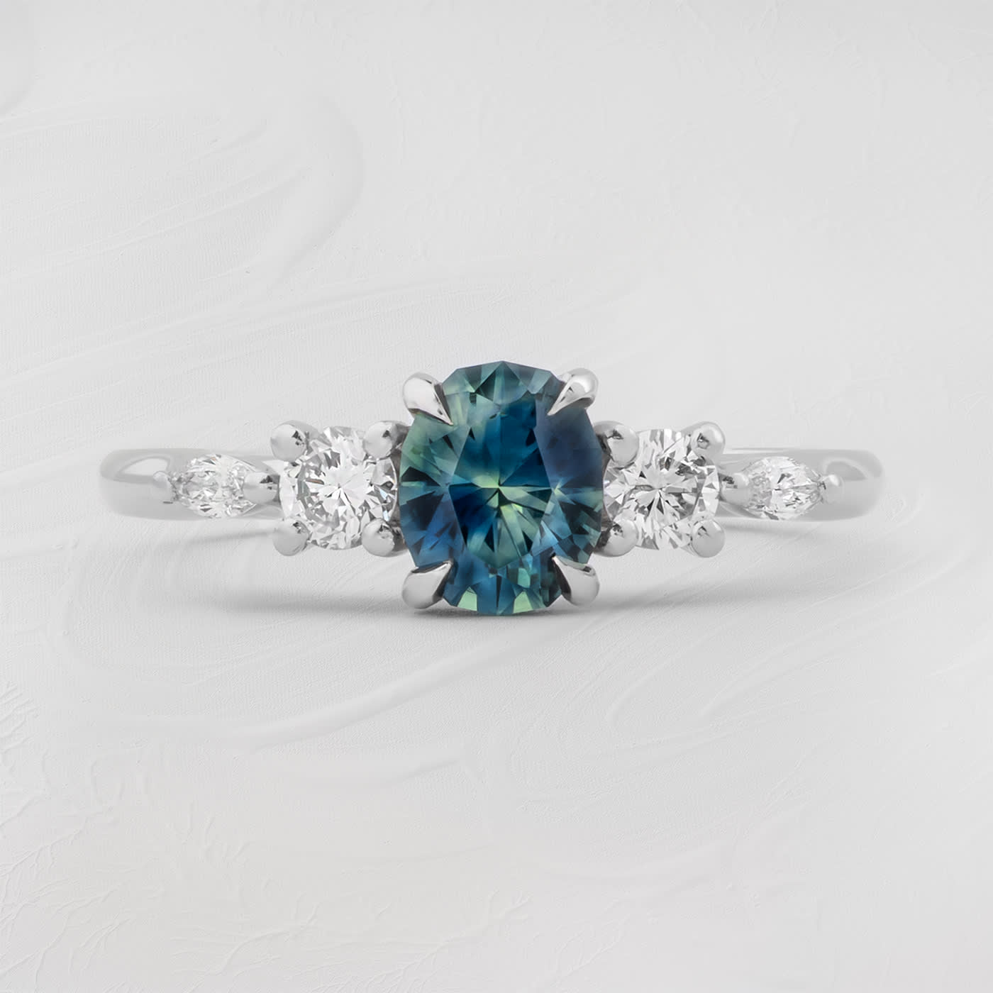 Bi colour green and blue sapphire and diamond trellis ring  — 1