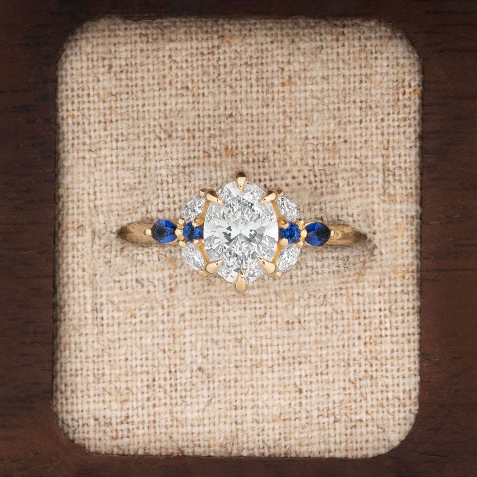 'New Horizon' Diamond and sapphire ring