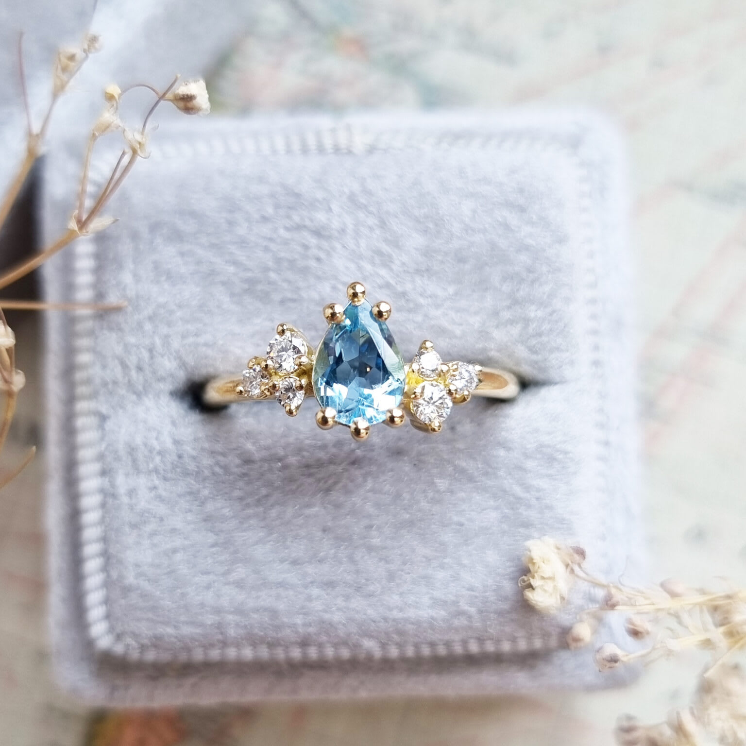 Pear cut aquamarine and diamond cluster ring — 1