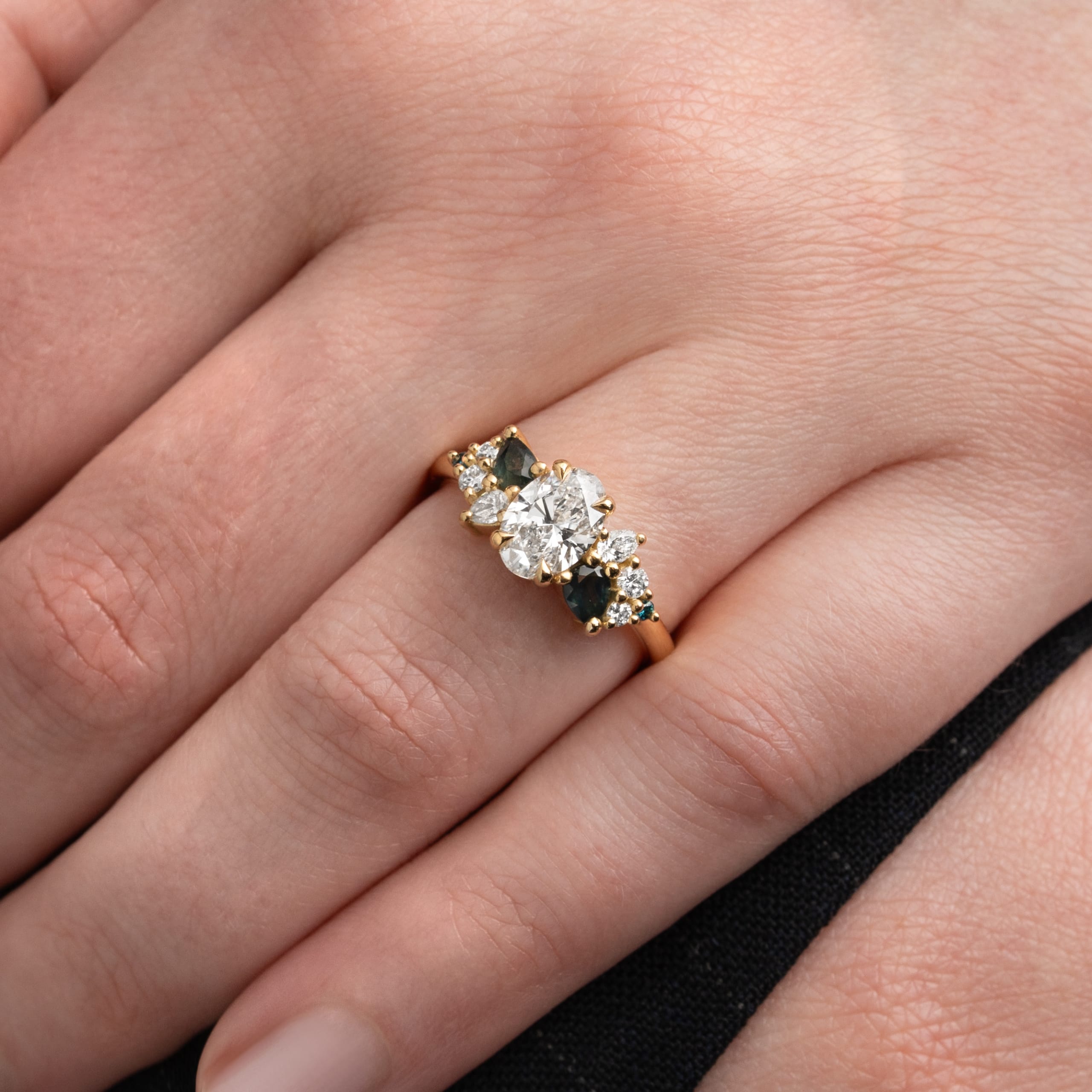 'Wildflower' Diamond and sapphire ring — 4