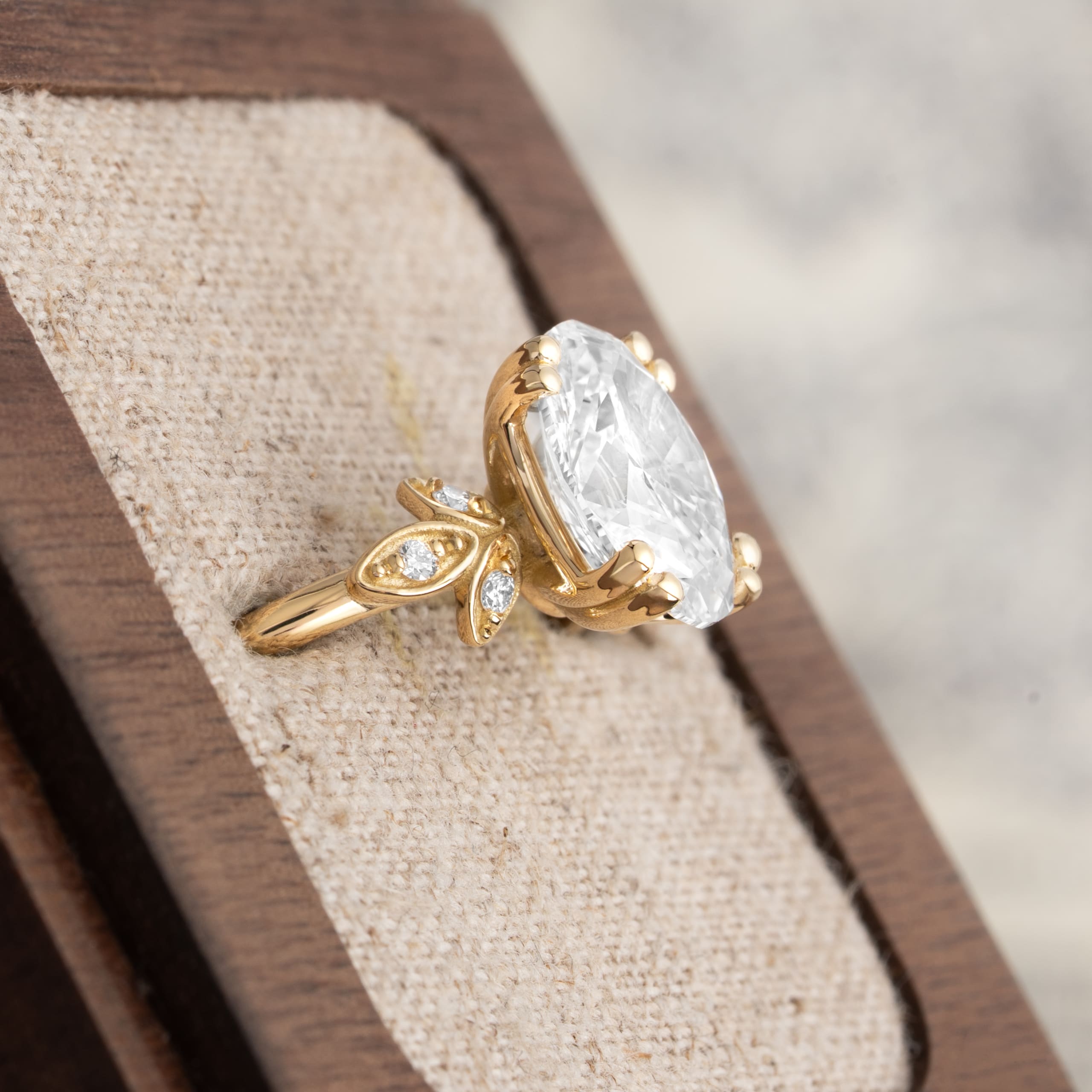 'Leaf & Blossom' Oval lab-grown diamond ring — 5