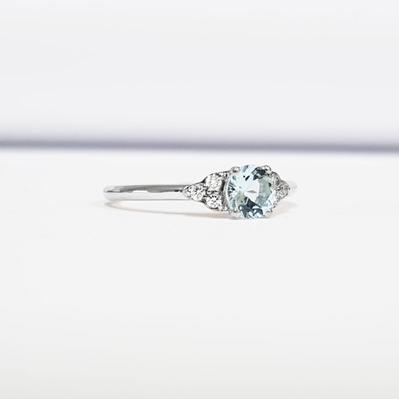 Aquamarine and diamond engagement ring — 3