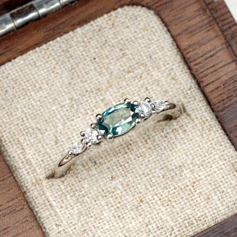 Oval teal sapphire and diamond 5 stone ring — 3