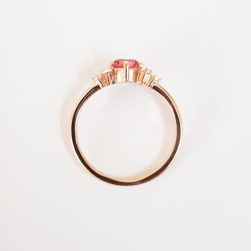 Padparadscha sapphire and diamond ring  — 4