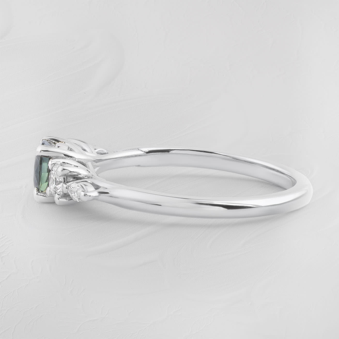 Teal sapphire and diamond trellis ring  — 2