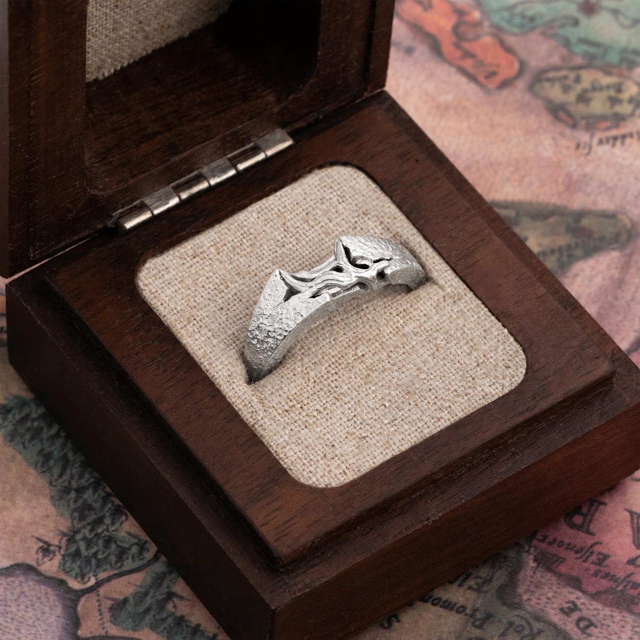 'New Beginning' Men's wedding band — 2