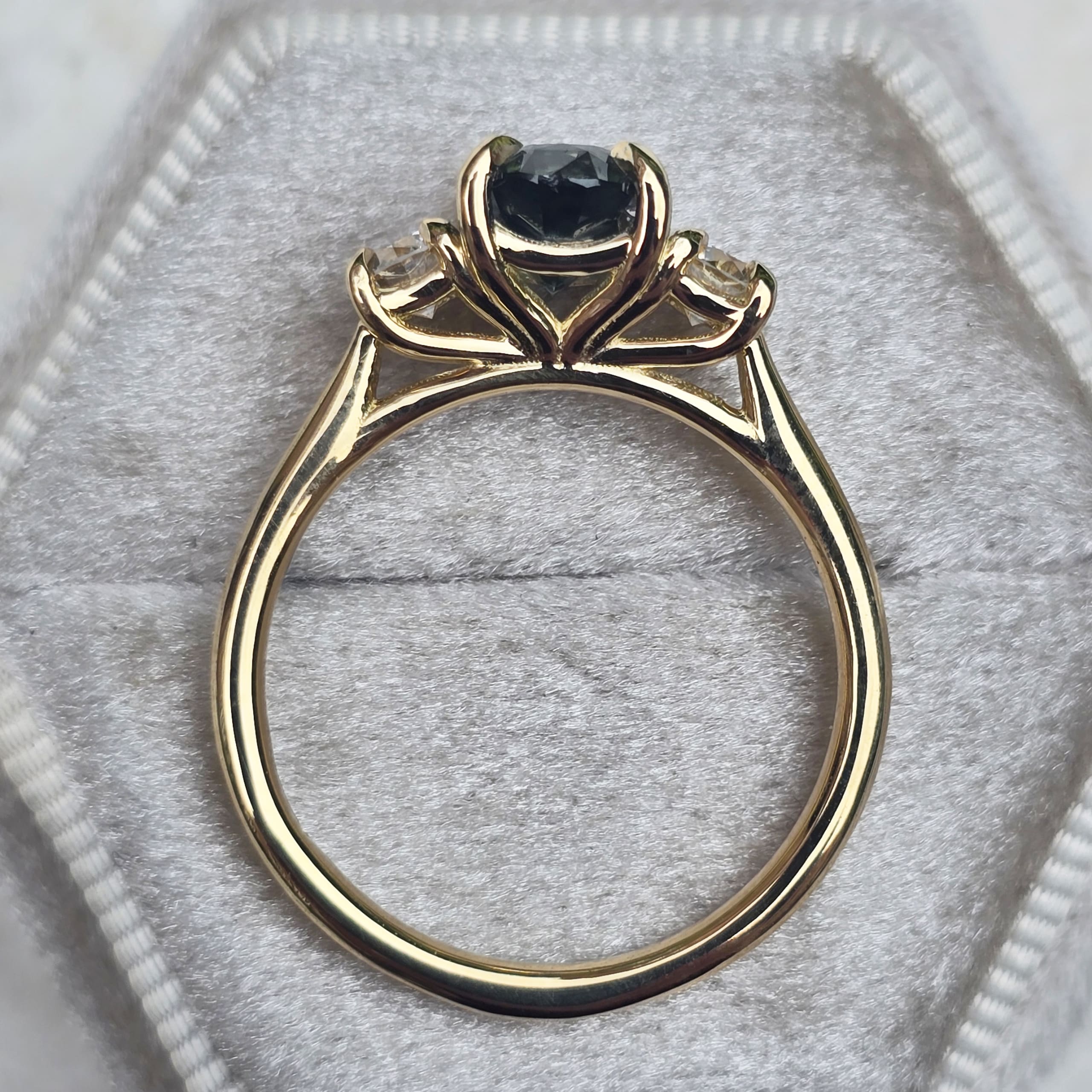 Teal sapphire and diamond trilogy ring — 3