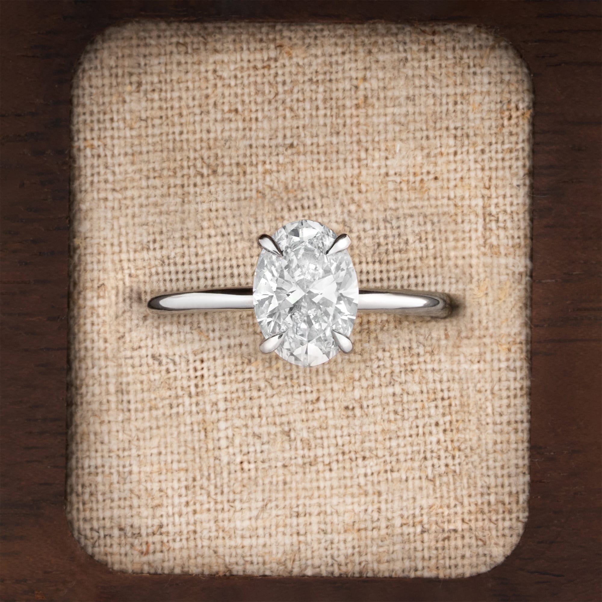 Oval lab grown diamond solitaire ring in platinum — 1