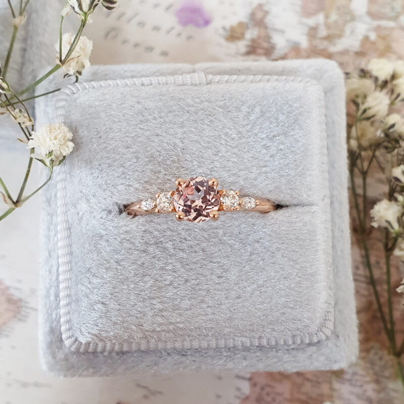 'Arlet' Champagne sapphire and diamond 5 stone ring