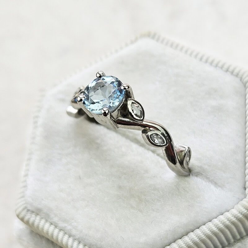 Aquamarine and diamond floral ring — 2