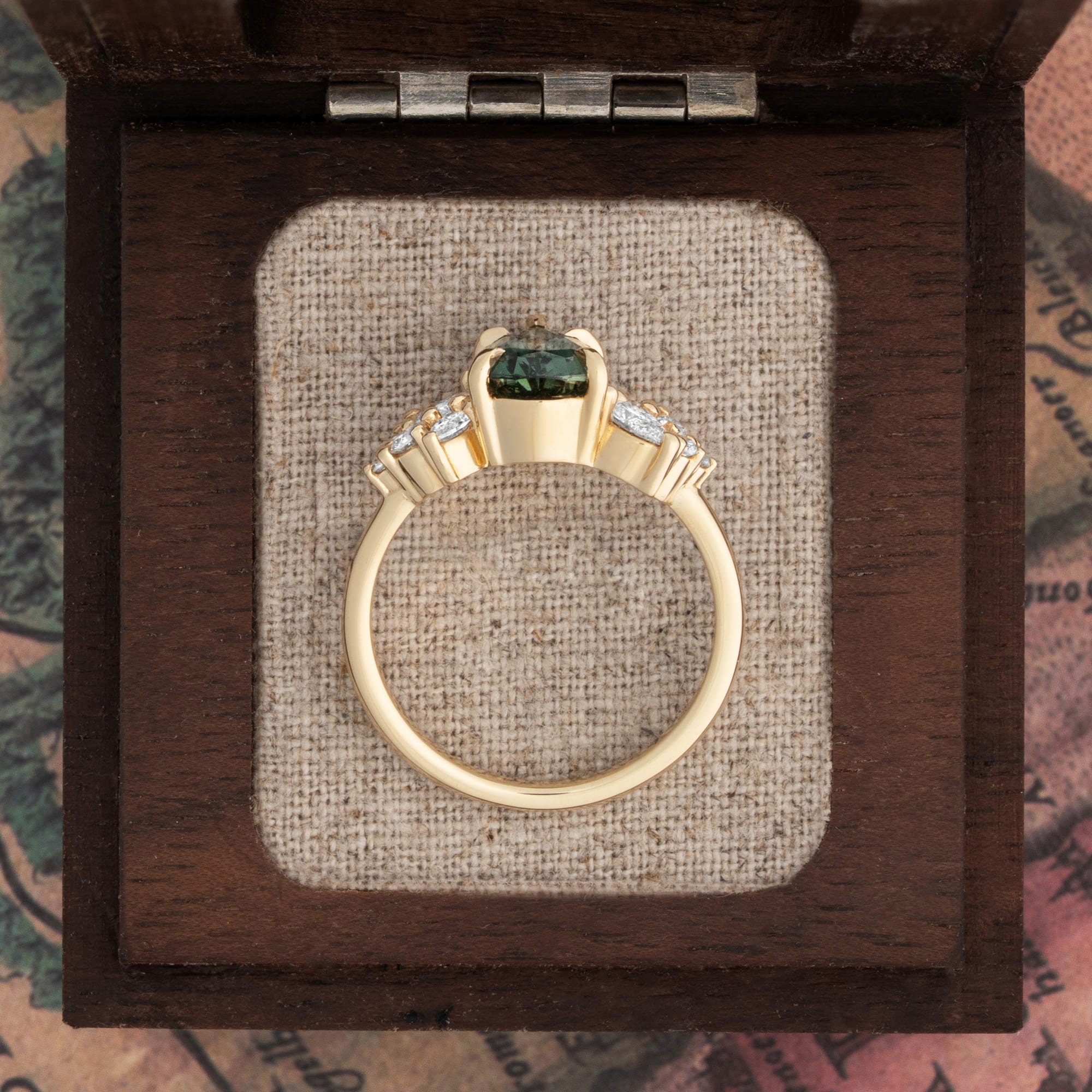 'Wildflower' Green sapphire and diamond ring — 3
