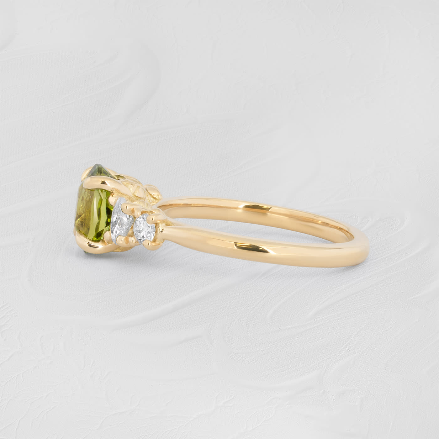 'Rosier' Green sapphire and diamond ring — 3