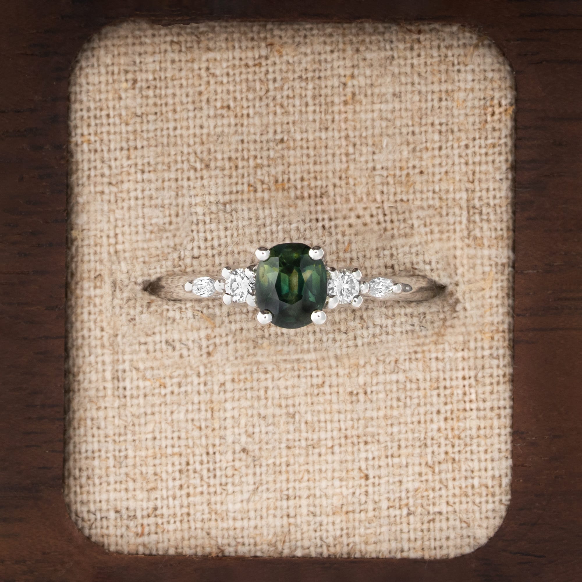 Dark green sapphire and diamond ring — 1
