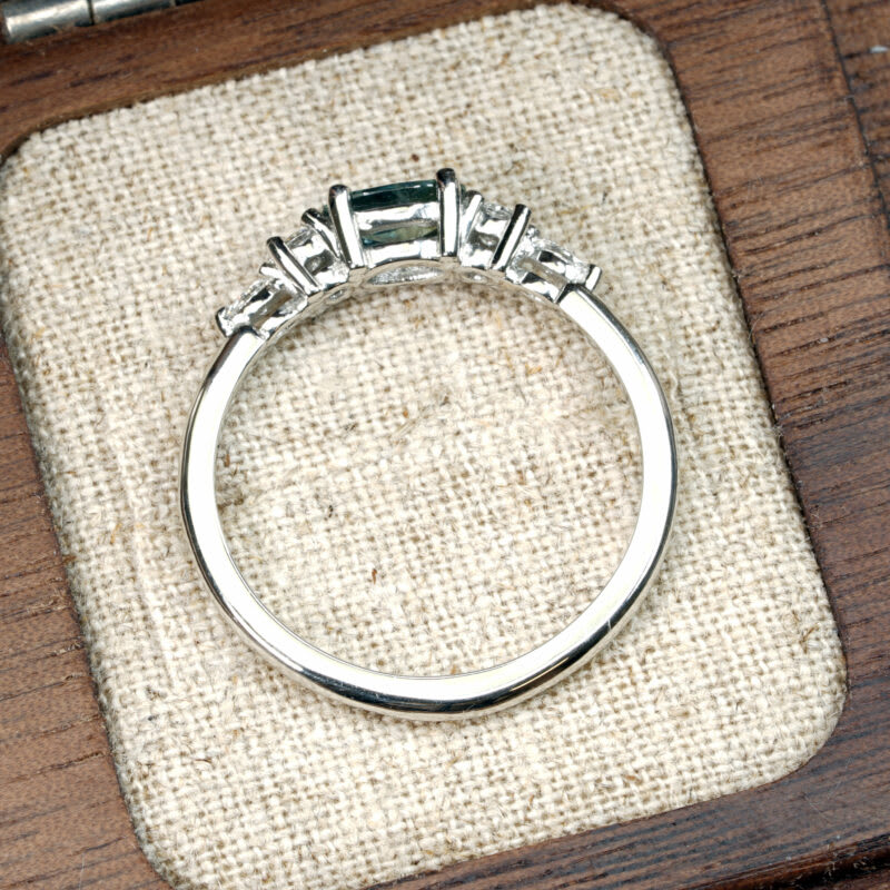 Oval teal sapphire and diamond 5 stone ring — 2