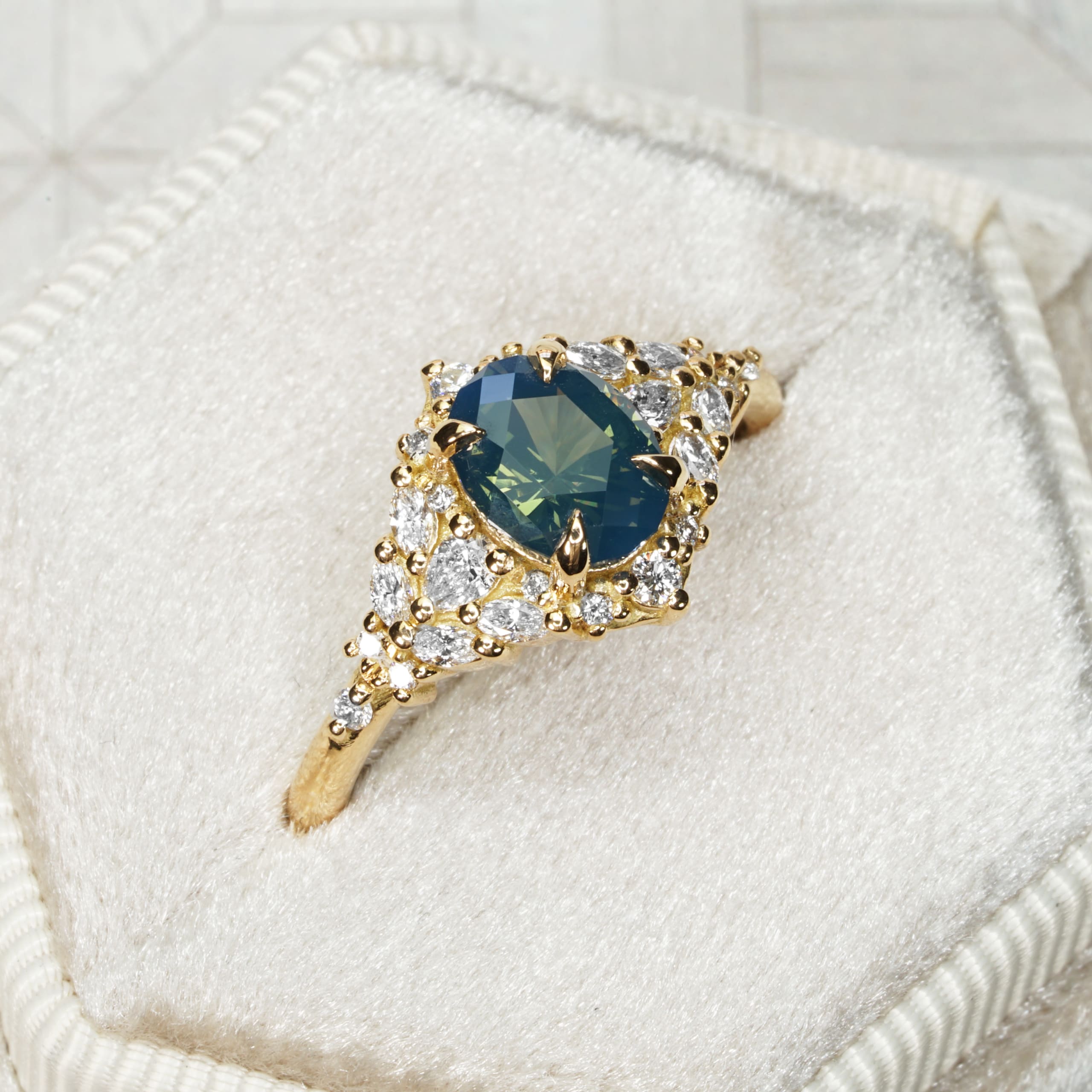 'Meadow' Opalescent sapphire and diamond ring — 2