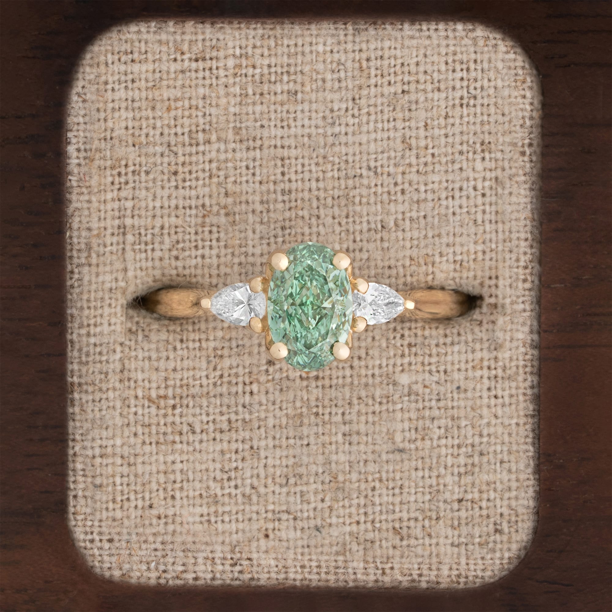 'Ava' Mint green diamond ring 