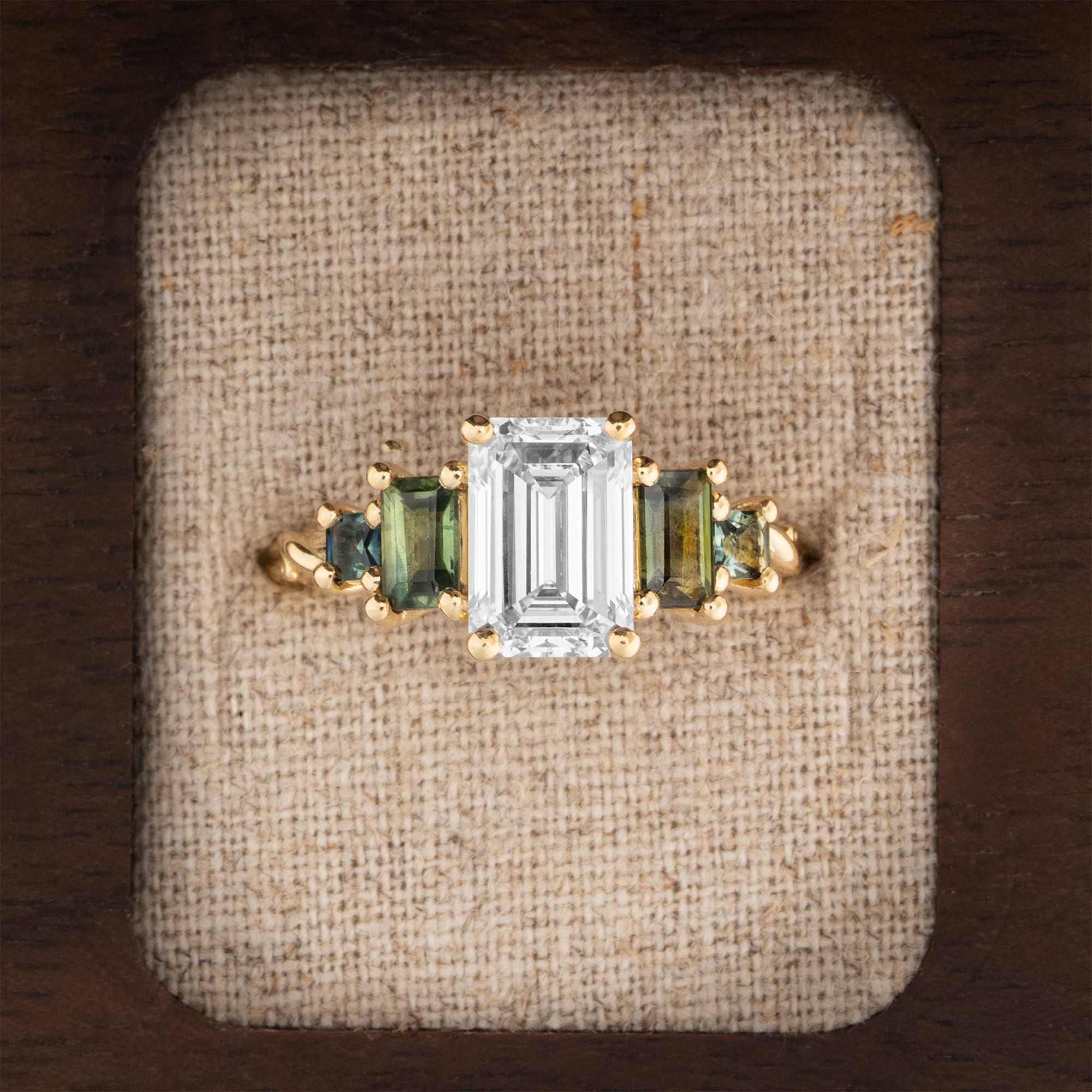 'Evermore' Diamond and sapphire ring — 1