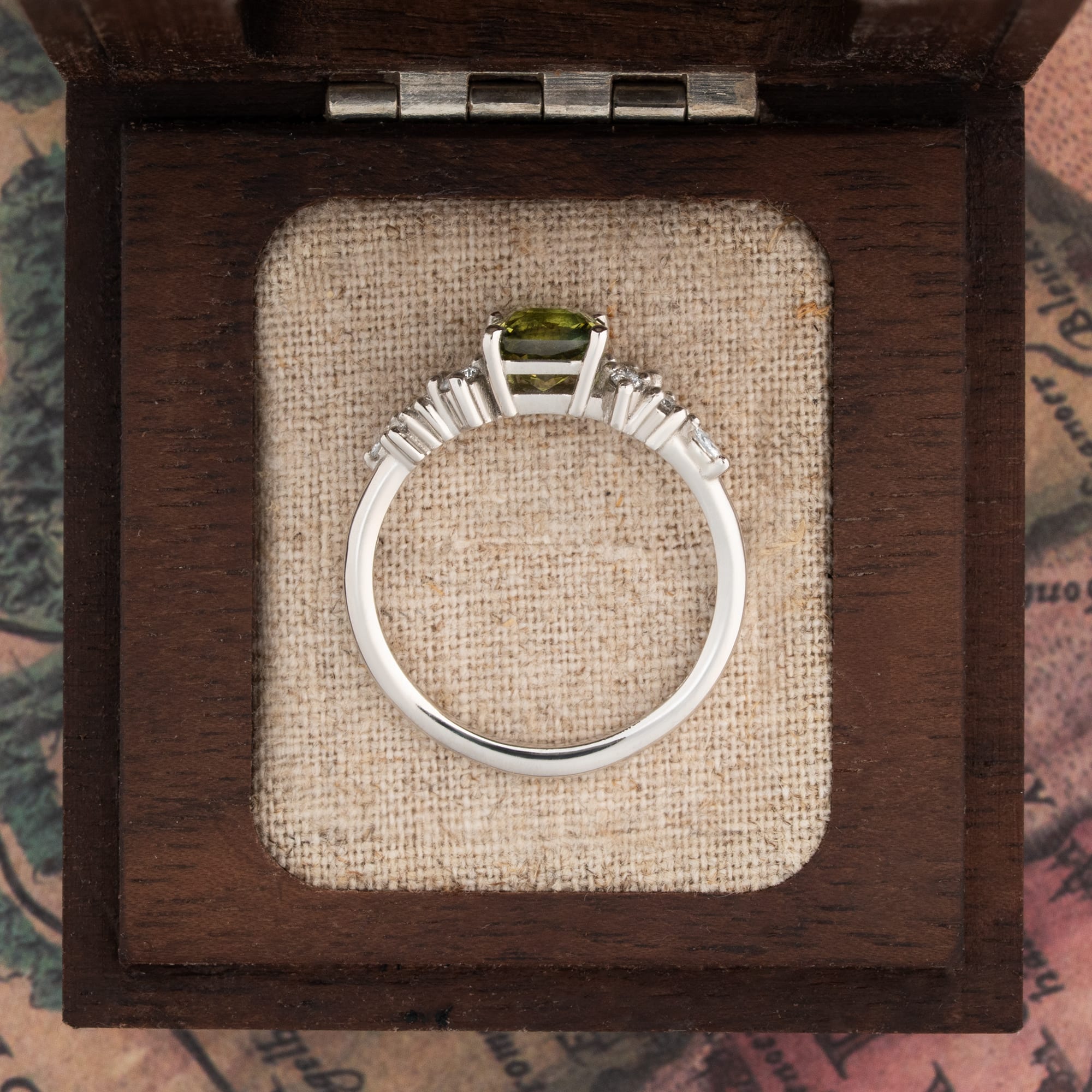 'Hazel' Chartreuse sapphire and diamond floral ring — 5