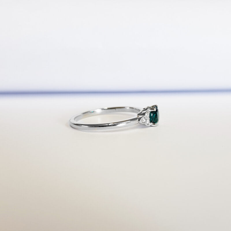 Emerald and diamond art deco inspired ring  — 4